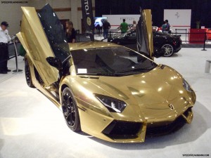 Gold-Plated-Lamborghini-Aventador-Wallpapers-1024x768